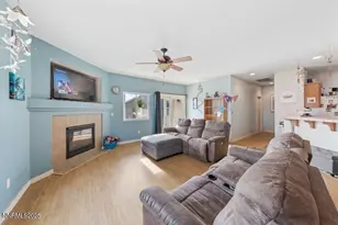 689 Canary Cir, Fernley, NV 89408 - Photo 4