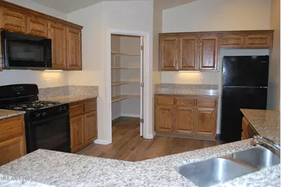 4539 Rutledge Street, Fernley, NV 89408 - Photo 14