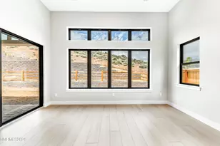1075 Udowski Ct, Reno, NV 89523 - Photo 20