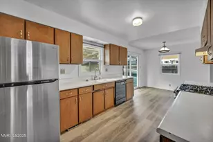 513 W 4th St, Carson City, NV 89703 - Photo 12