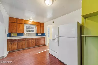 1140 The Strand, Reno, NV 89503 - Photo 6