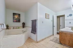 5595 Goldenrod Dr, Reno, NV 89511 - Photo 26