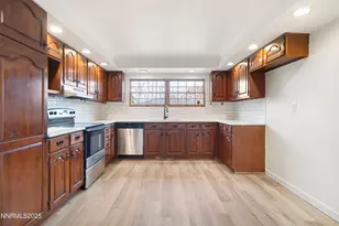 29 N Whitacre St, Yerington, NV 89447 - Photo 12