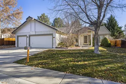 5466 Santa Rosa Avenue, Sparks, NV 89436 - Photo 1