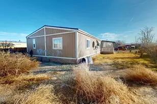 417 W Antelope Dr, Battle Mountain, NV 89820 - Photo 4