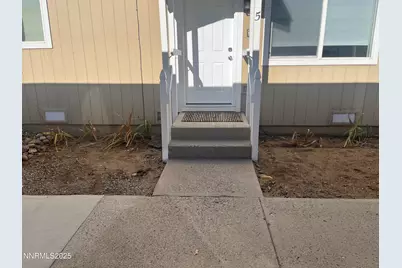 1265 Redwood Circle #5, Gardnerville, NV 89460 - Photo 2