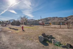 6 Agate Cir Dr, Yerington, NV 89447 - Photo 6