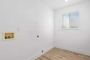 8040 Monterey Shores Dr, Reno, NV 89506 - Photo 20