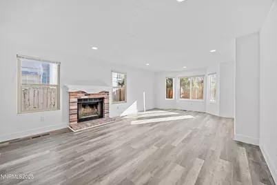 1290 Highgate Court, Sparks, NV 89434 - Photo 4