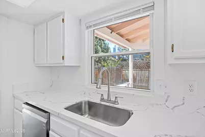 1290 Highgate Court, Sparks, NV 89434 - Photo 14