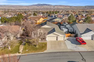 3630 Grove Springs Dr, Sparks, NV 89436 - Photo 32