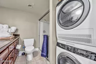 450 N Arlington Ave, Reno, NV 89503 - Photo 38