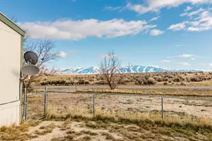 305 Kimble Dr, Spring Creek, NV 89815 - Photo 2