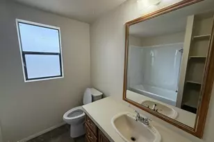 305 Kimble Dr, Spring Creek, NV 89815 - Photo 34