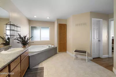 8495 Eaglenest Road, Sparks, NV 89436 - Photo 26