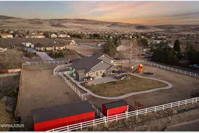 8495 Eaglenest Road, Sparks, NV 89436 - Photo 6