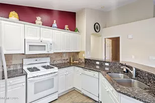 7766 Corneta Ct, Sparks, NV 89436 - Photo 10