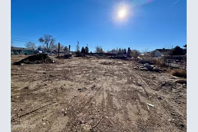 2090 Fife Drive, Reno, NV 89512 - Photo 2