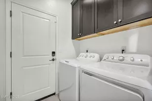 2024 Frst Grv Ln, Sparks, NV 89436 - Photo 36