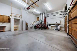 1205 Greensburg Cir, Reno, NV 89509 - Photo 38