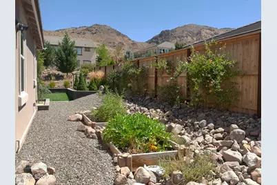 10326 Palladium Mine Drive, Reno, NV 89521 - Photo 38