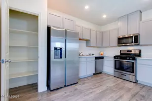 604 Selene Moon St, Reno, NV 89506 - Photo 6