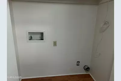 828 Woodglen Drive #APT 2, Sparks, NV 89434 - Photo 10