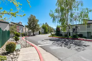 2679 Sycamore Glen Dr, Sparks, NV 89434 - Photo 4