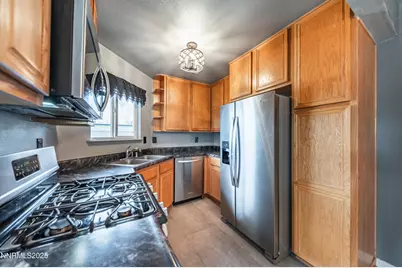 2679 Sycamore Glen Drive #APT 4, Sparks, NV 89434 - Photo 6