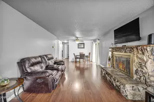 210 W Hampton Dr, Carson City, NV 89706 - Photo 28