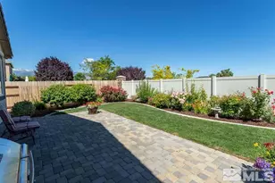 10845 Dancing Aspen Dr, Reno, NV 89521 - Photo 8