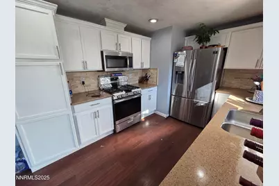 10001 Gabro Street, Reno, NV 89506 - Photo 10