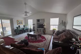117 Primrose Dr, Fernley, NV 89408 - Photo 8