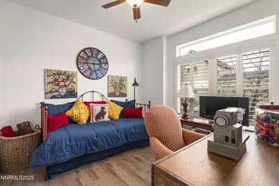 985 Floral Ridge Way, Sparks, NV 89436 - Photo 18