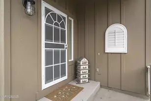 985 Floral Ridge Way, Sparks, NV 89436 - Photo 4