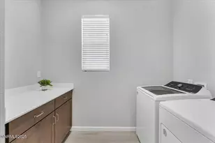 2285 Jagged Peak Ln, Sparks, NV 89436 - Photo 26