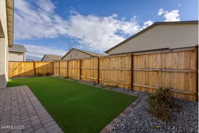 2285 Jagged Peak Lane, Sparks, NV 89436 - Photo 30