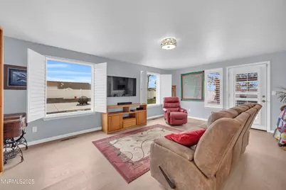 1370 White Bluffs Circle, Fernley, NV 89408 - Photo 16
