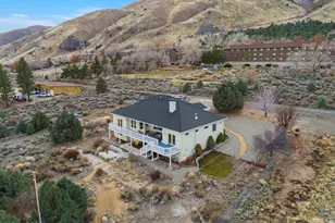 1957 Eureka St, Gardnerville, NV 89410 - Photo 48