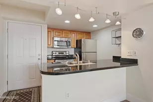 450 N Arlington Ave, Reno, NV 89503 - Photo 14