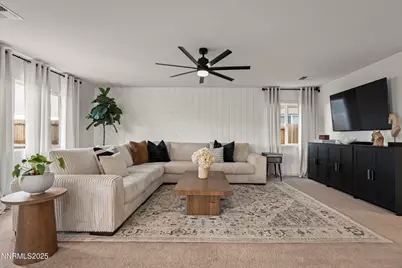 626 Coyote Bluff Court, Reno, NV 89506 - Photo 2