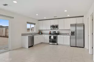 636 Coyote Blf Ct, Reno, NV 89506 - Photo 8