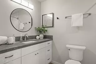 222 W Arroyo St, Reno, NV 89509 - Photo 12