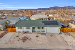 812 F St, Fernley, NV 89408 - Photo 2