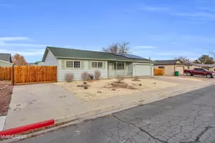 812 F St, Fernley, NV 89408 - Photo 18