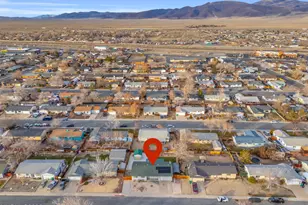 812 F St, Fernley, NV 89408 - Photo 8