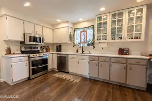 2860 Santa Ana Dr, Reno, NV 89502 - Photo 32