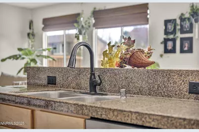 11200 Parma Way, Reno, NV 89521 - Photo 18