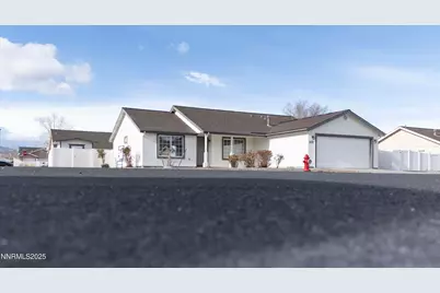 1418 Red Bluff Way, Fernley, NV 89408 - Photo 30