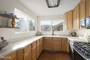 10455 San Fernando Rd, Reno, NV 89508 - Photo 8